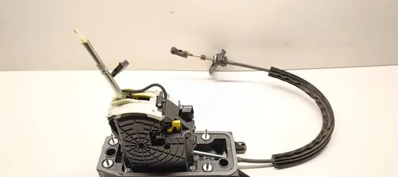 Volkswagen PASSAT B8 Gear selector/shifter in gearbox 3Q2713023