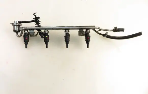 Volkswagen Golf IV Fuel main line pipe 06A133317L 06A906031AE