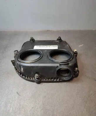 Volkswagen Golf VII Timing chain cover 06K103277F