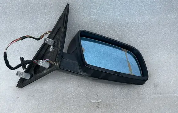 BMW 5 E60 E61 Front door electric wing mirror 39996