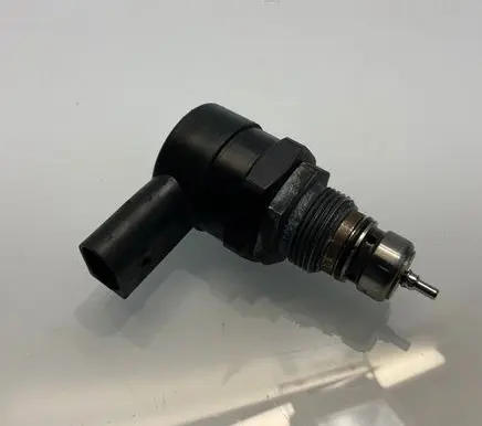 Fuel main line pipe