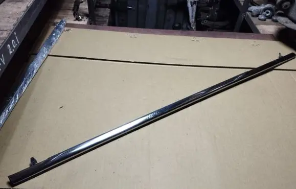 Honda Legend Rear door glass trim molding
