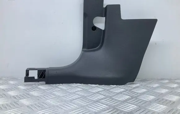 Skoda Kamiq Front sill trim cover 657863483