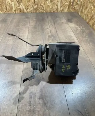 Mercedes-Benz ML W164 ABS Pump A2515450832 10092515593 00402290C1