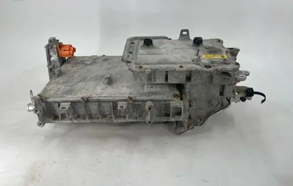 Renault Megane E-Tech Battery charger (optional) 300430