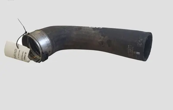 Volvo V40 Intercooler hose/pipe 31370044