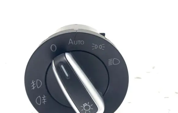 Volkswagen PASSAT B7 Other switches/knobs/shifts 3C8941431A