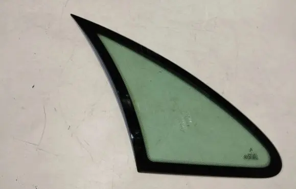 Citroen Xsara Picasso Rear side window 43R000015 DOT211M89AS2