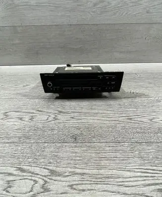 BMW 1 E81 E87 Radio/CD/DVD/GPS head unit 9236531 13264010 VD1045A6144426
