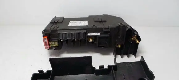 Mercedes-Benz CL C216 Fuse module A2215400750