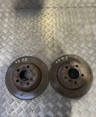 BMW X5 E53 Rear brake disc