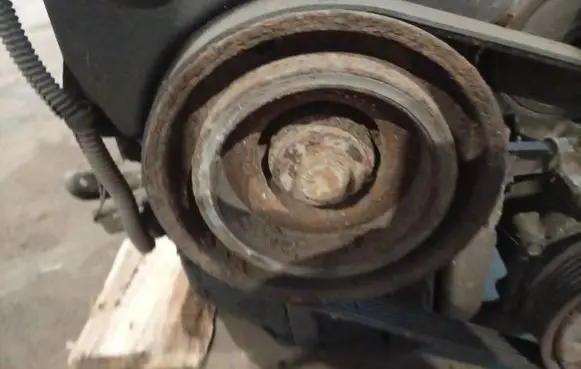 Citroen C5 Crankshaft pulley