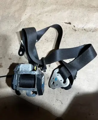 Dodge Caliber Front seatbelt 60925S700A R41072070TA