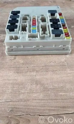 Renault Clio III Fuse module 902663A