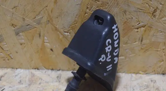 Honda CR-V Headlight washer spray nozzle