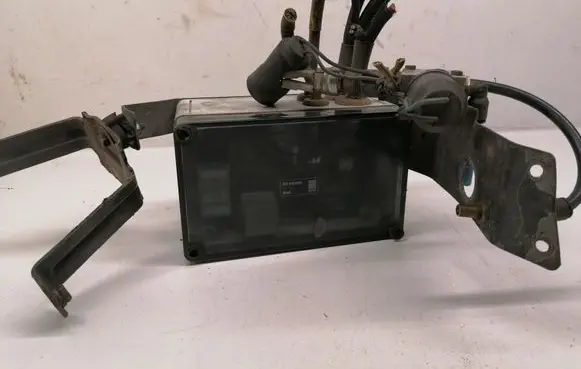 Ford Transit Air suspension valve block 515070350A
