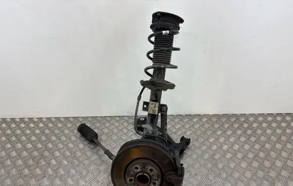 Seat Arona Front wheel hub spindle knuckle 
