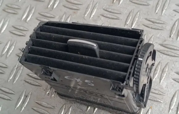 Mazda CX-5 Dash center air vent grill KD456491X KF686491X K3006