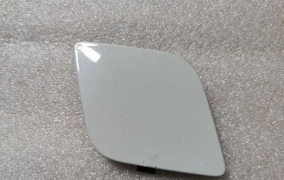 BMW 1 F20 F21 Front tow hook cap/cover 51127371738