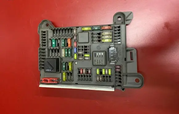BMW X5 E70 Fuse box set 651146931687 6931687