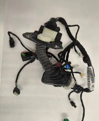 Jeep Grand Cherokee Front door wiring loom P68136767AE