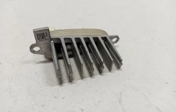 Headlight part