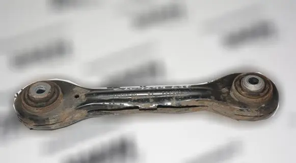 BMW 1 E81 E87 Rear upper control arm/wishbone 6765425