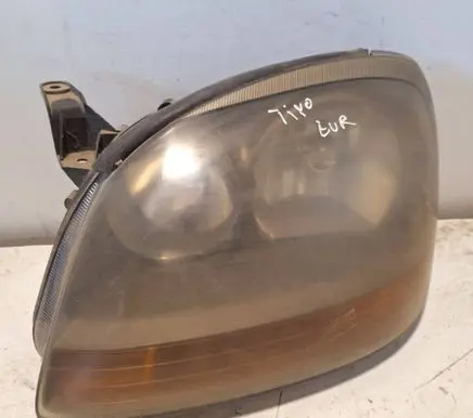 Nissan Almera Tino Headlight/headlamp 96432300