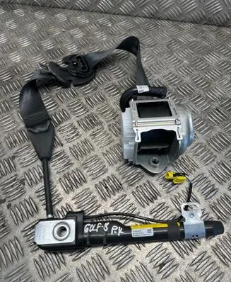 Volkswagen Golf VIII Front seatbelt 5h0857619D