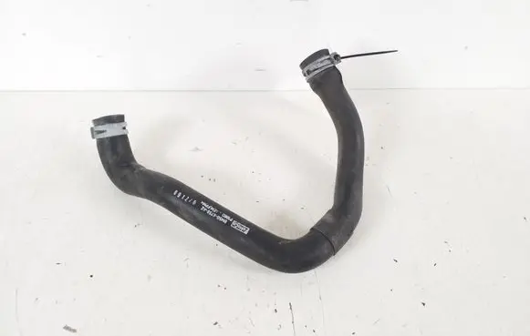 Volvo V40 Air intake hose/pipe BM5G6758AE