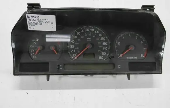 Volvo C70 Speedometer (instrument cluster) 9472522