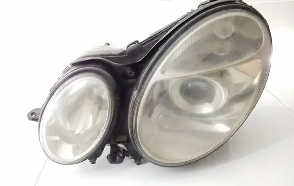 Mercedes-Benz E W211 Headlight/headlamp 15435901