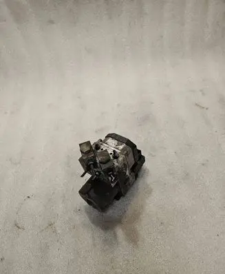 Audi A6 S6 C5 4B ABS Pump 8E0614111M