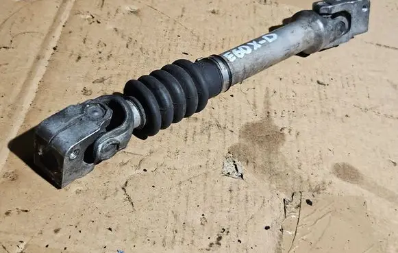 BMW 5 E60 E61 Steering column universal joint 6786703