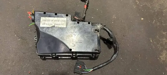 Volvo C30 Fuse box set 8688040