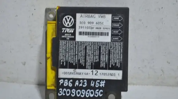 Volkswagen PASSAT B6 Airbag control unit/module 3C0909605C
