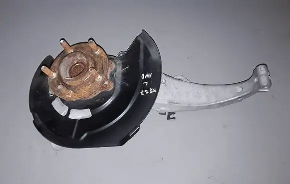 Infiniti M Y51 Front wheel hub 40015EG000