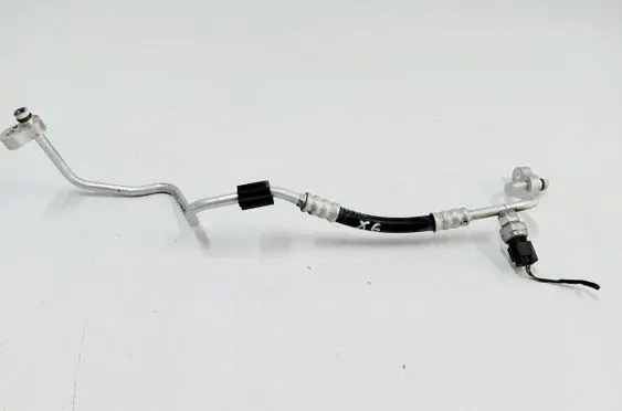 BMW X6 F16 Air conditioning (A/C) pipe/hose 6842309