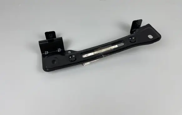 Fender mounting bracket
