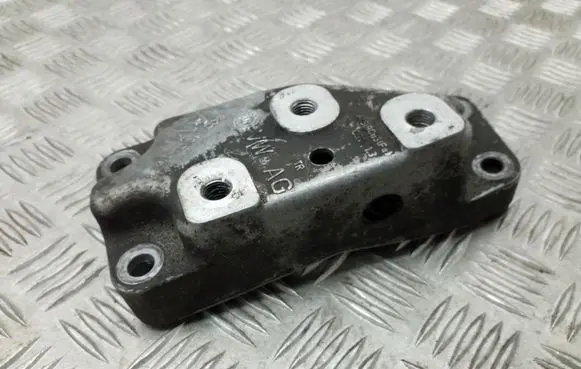 Audi A3 S3 A3 Sportback 8P Gearbox mounting bracket 1K0199117 1K0199117AM