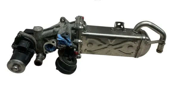 Volkswagen Golf VI EGR valve cooler 03L131512CF