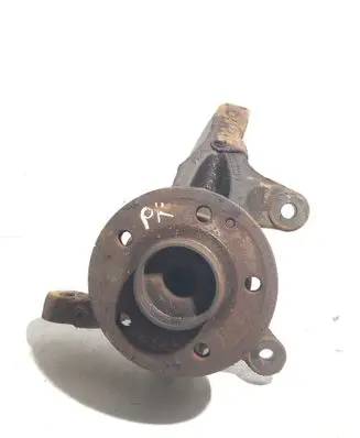 Mercedes-Benz Vito Viano W639 Front wheel hub spindle knuckle 639332