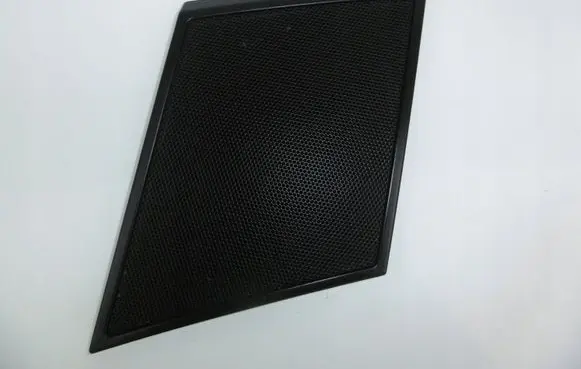 Side speaker trim/cover