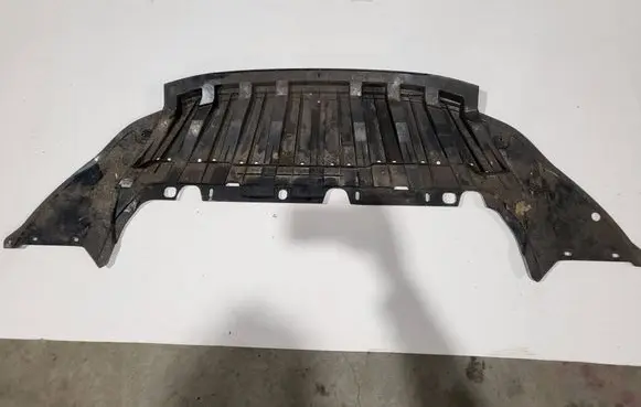 Ford C-MAX II Front bumper skid plate/under tray AM51A8B384A D2A3B