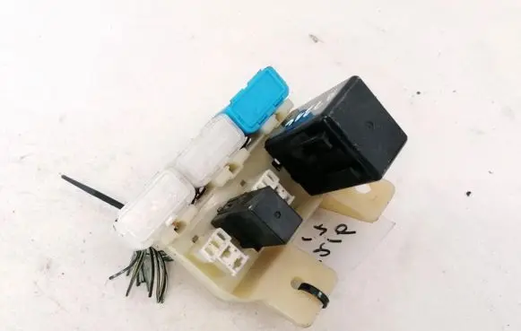 Mitsubishi Colt Fuse box set