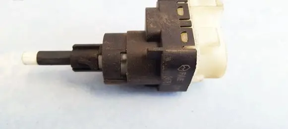 Audi A3 S3 8P Brake pedal sensor switch 24761