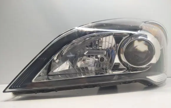 KIA Ceed Headlight/headlamp 921011H 17512657 12656