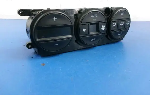 Opel Vectra C Climate control unit 90586246