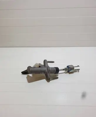 Toyota Corolla Verso AR10 Clutch master cylinder D101220