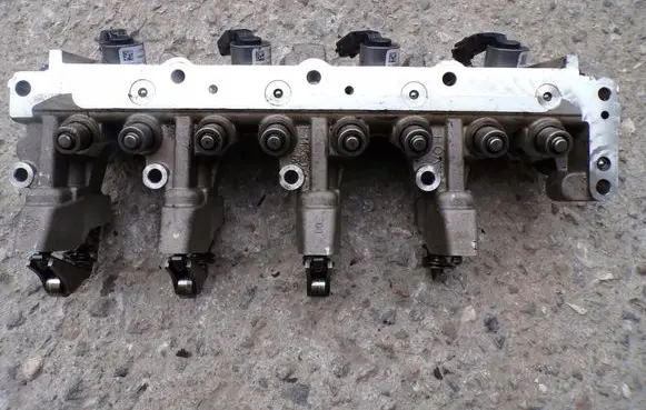 Alfa Romeo Giulia other engine part 500534090